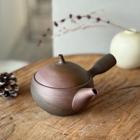 ITEM | TOKONAME ISOBE by 磯部商店、急須と器 いそべ