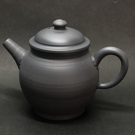 伊藤雅風 Gafu Ito 黒マット 印籠蓋 後手急須　ST0165