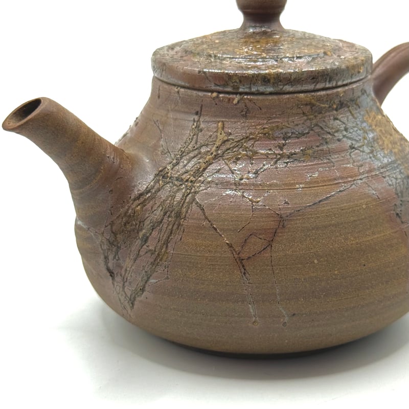 村越风月 急須 師事山田常山 牡丹紋　共箱　共布　美品　1057 村越风月 急須 師事山田常山 牡丹紋 共箱 共布 美品 1057 常滑焼 村越