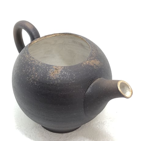 甚秋  伊藤成二  Jinshu  Seiji Ito  黒 牡蠣殻掛け 茶海 　ST0420