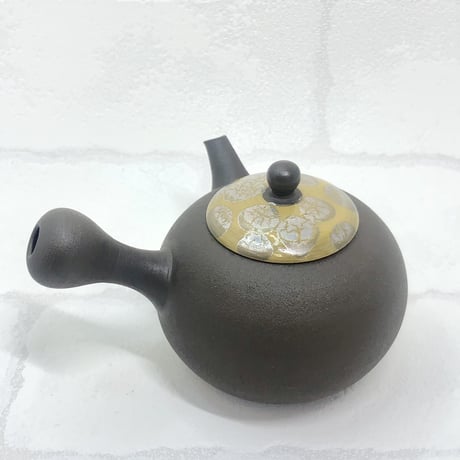 甚秋  伊藤成二  Jinshu  Seiji Ito  焼き締め 黄水玉印籠蓋 急須 　ST0375