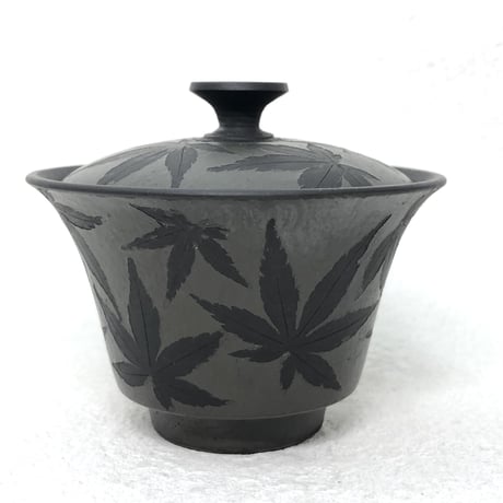 都築青峰 Seiho Tsuzuki 黒 紅葉 蓋碗 皿付　ST0558