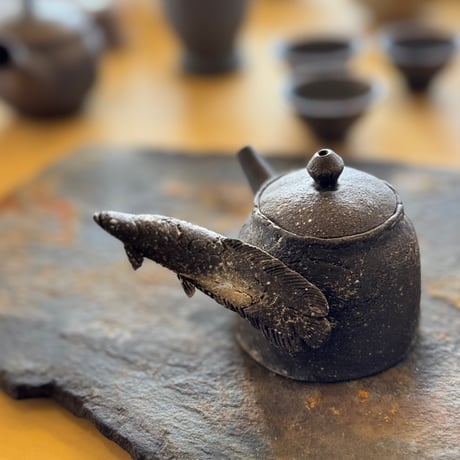 TOKONAME ISOBE by 磯部商店、急須と器 いそべ