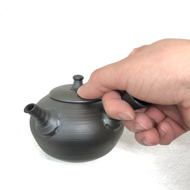 伊藤雅風 Gafu Ito 黒泥 印籠蓋 急須 ST0453 | TOKONAME ISOB