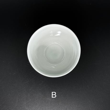 前川妙子 Taeko Maekawa 染付 藤燕 茶杯　ST0743
