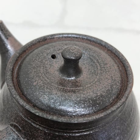 北條 Hokujo 黒窯変 茶注　ST0442