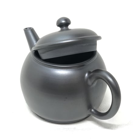 伊藤雅風 Gafu Ito 黒泥 後手急須 　ST0334