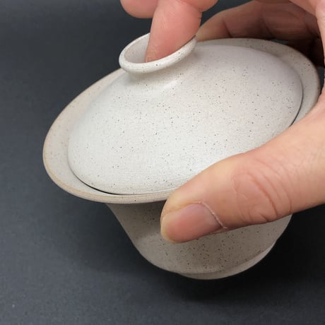 甚秋  伊藤成二  Jinshu  Seiji Ito  白 蓋碗  L　ST0447