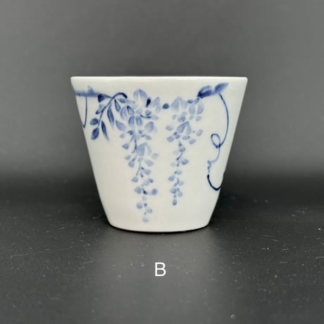 前川妙子 Taeko Maekawa 染付 藤燕 茶杯　ST0743