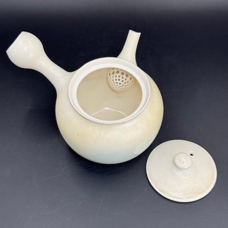 ヤンセン三好史織　Janssen Shiori Miyoshi   急須　ST1009