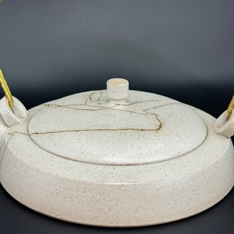 甚秋  伊藤成二  Jinshu  Seiji Ito  白 藻掛け 極平金属手急須 大 　ST0748