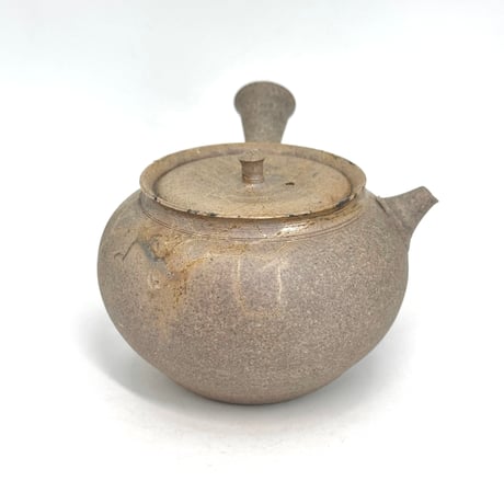 小俣冠丞 Kanjo Omata  焼締藻掛茶注（丸型）　ST1048