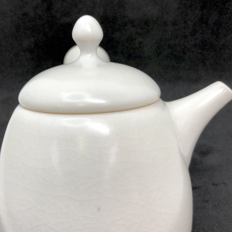 八木信樹 Nobuki Yagi 白釉 釣鐘急須 ST0285 | TOKONAME ISOB