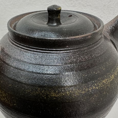 北條 Hokujo 黒窯変 茶注　ST0587
