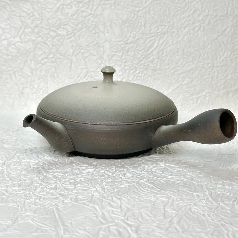 前川淳蔵 Junzo Maekawa 白ぼかし 極平急須 ST0678 | TOKONAME