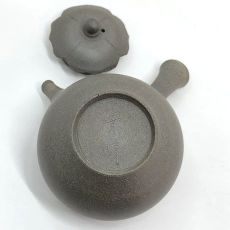 都築青峰 Seiho Tsuzuki 焼き締め 印花 柿型印籠蓋 急須　ST0341