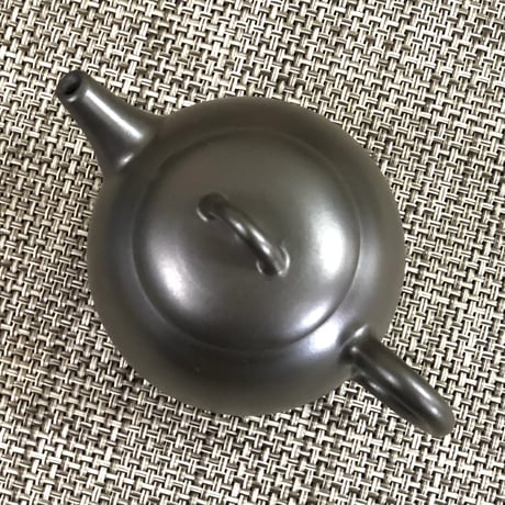 伊藤雅風 Gafu Ito 黒泥 後手急須 　ST0336