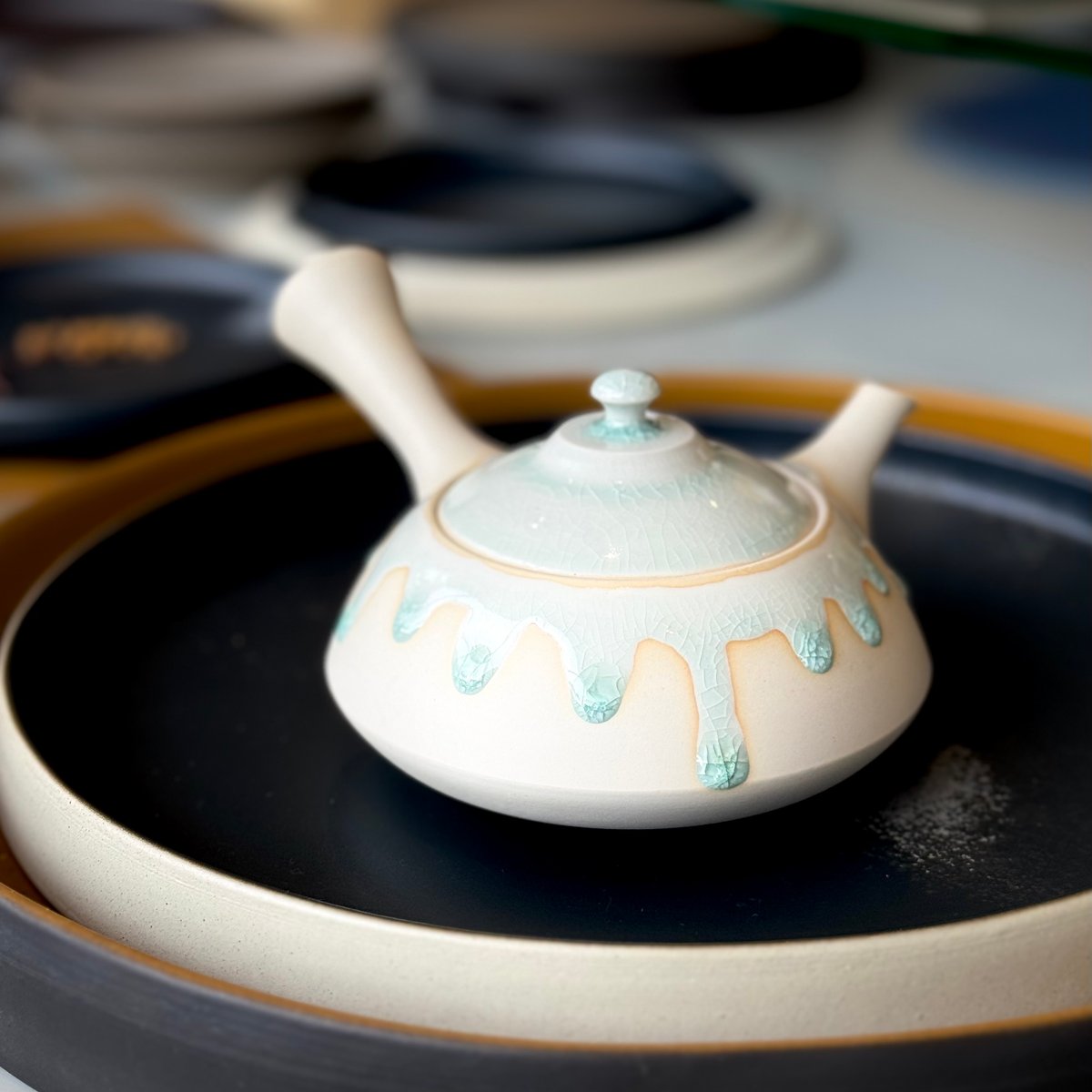 藤田德太 Tokuta Fujita 灰青磁 平三角急須 ST0885 | TOKONAME