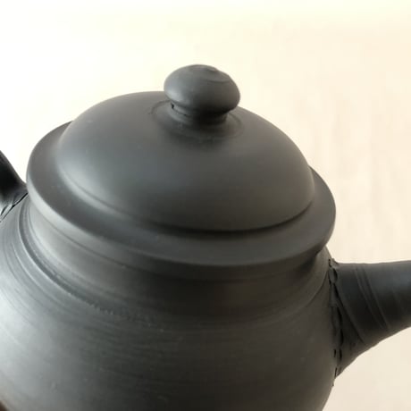 伊藤雅風 Gafu Ito 黒マット 印籠蓋 後手急須　ST0083
