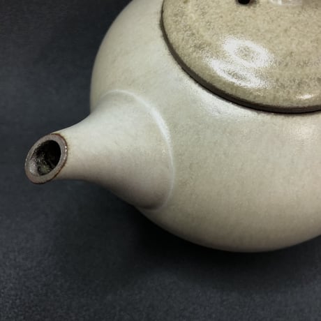 千葉光広 Mitsuhiro Chiba チタン釉 後手急須　ST0425
