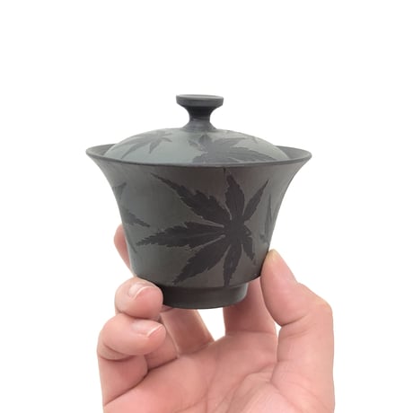 都築青峰 Seiho Tsuzuki 黒 紅葉 蓋碗 皿付　ST0418