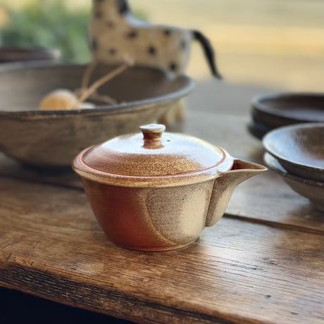 ITEM | TOKONAME ISOBE by 磯部商店、急須と器 いそべ