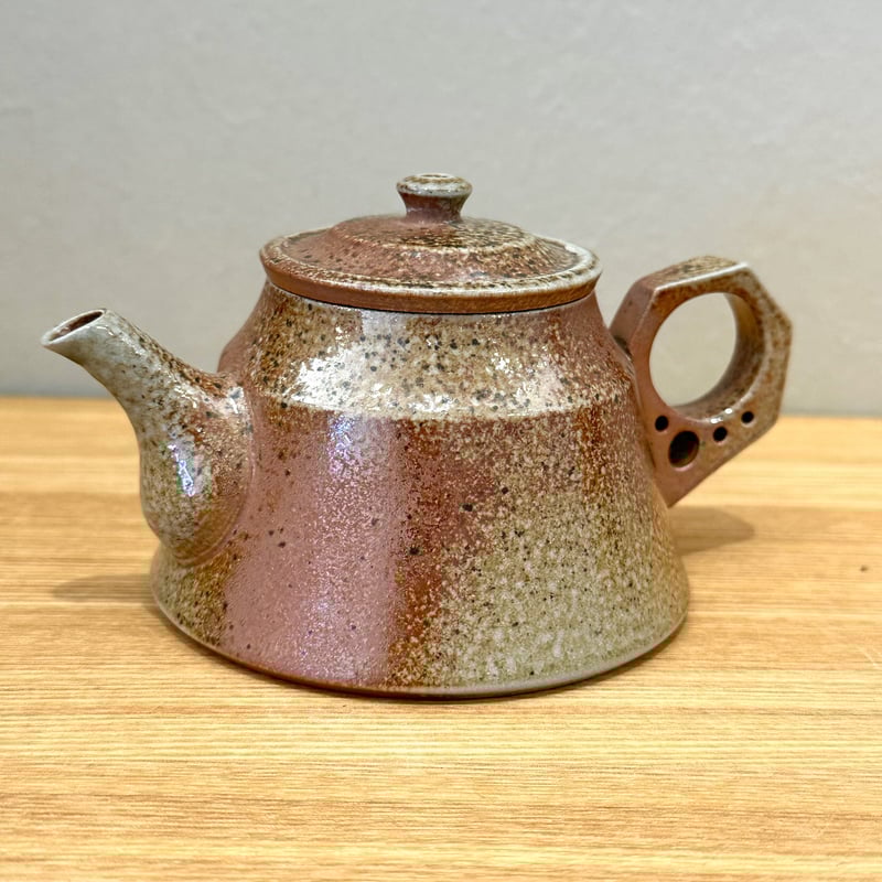 舟形 酒器 ぐい呑み 時代物 保津川下 京都(A197) 柳瀬美術店 / 中川自然坊「彫唐津ぐい呑-2」共箱[NAKAGAWA