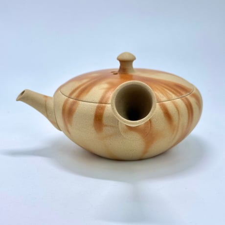 水野陽景 Yokei Mizuno  白泥焼締 火襷 平丸茶注　ST0872