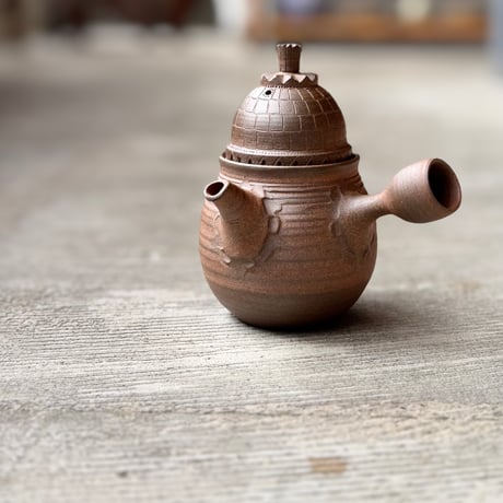 ITEM | TOKONAME ISOBE by 磯部商店、急須と器 いそべ