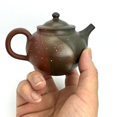 北條 Hokujo 朱泥梨皮窯変印籠蓋茶注（嵌め蓋）木箱入　ST0706