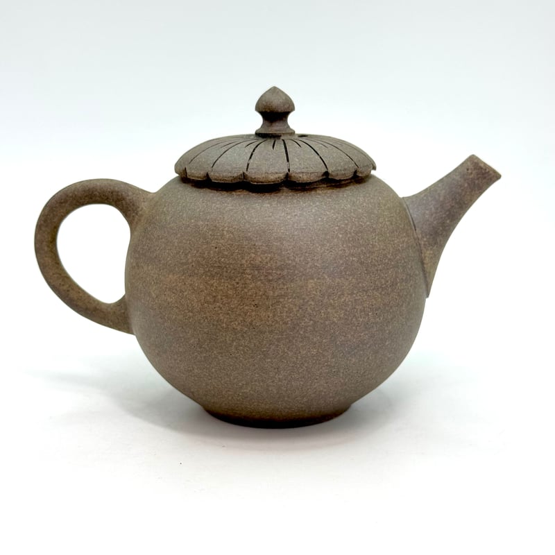 都築青峰 Seiho Tsuzuki 焼締 菊蓋 後手急須 ST0904 | TOKONAME