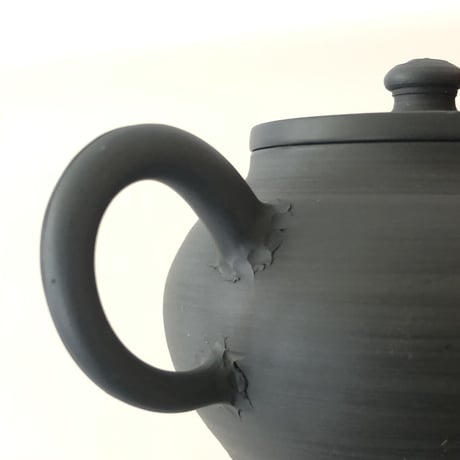 伊藤雅風 Gafu Ito 黒マット 印籠蓋 後手急須　ST0080