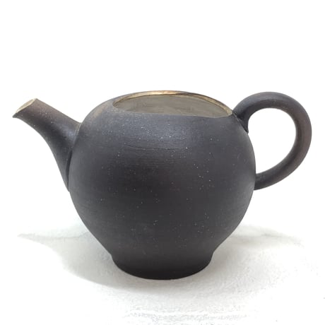 甚秋  伊藤成二  Jinshu  Seiji Ito  黒 牡蠣殻掛け 茶海 　ST0420