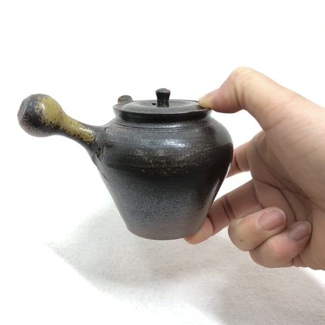 北條 Hokujo 黒窯変 茶注　ST0571