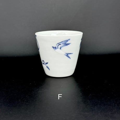 前川妙子 Taeko Maekawa 染付 藤燕 茶杯　ST0744