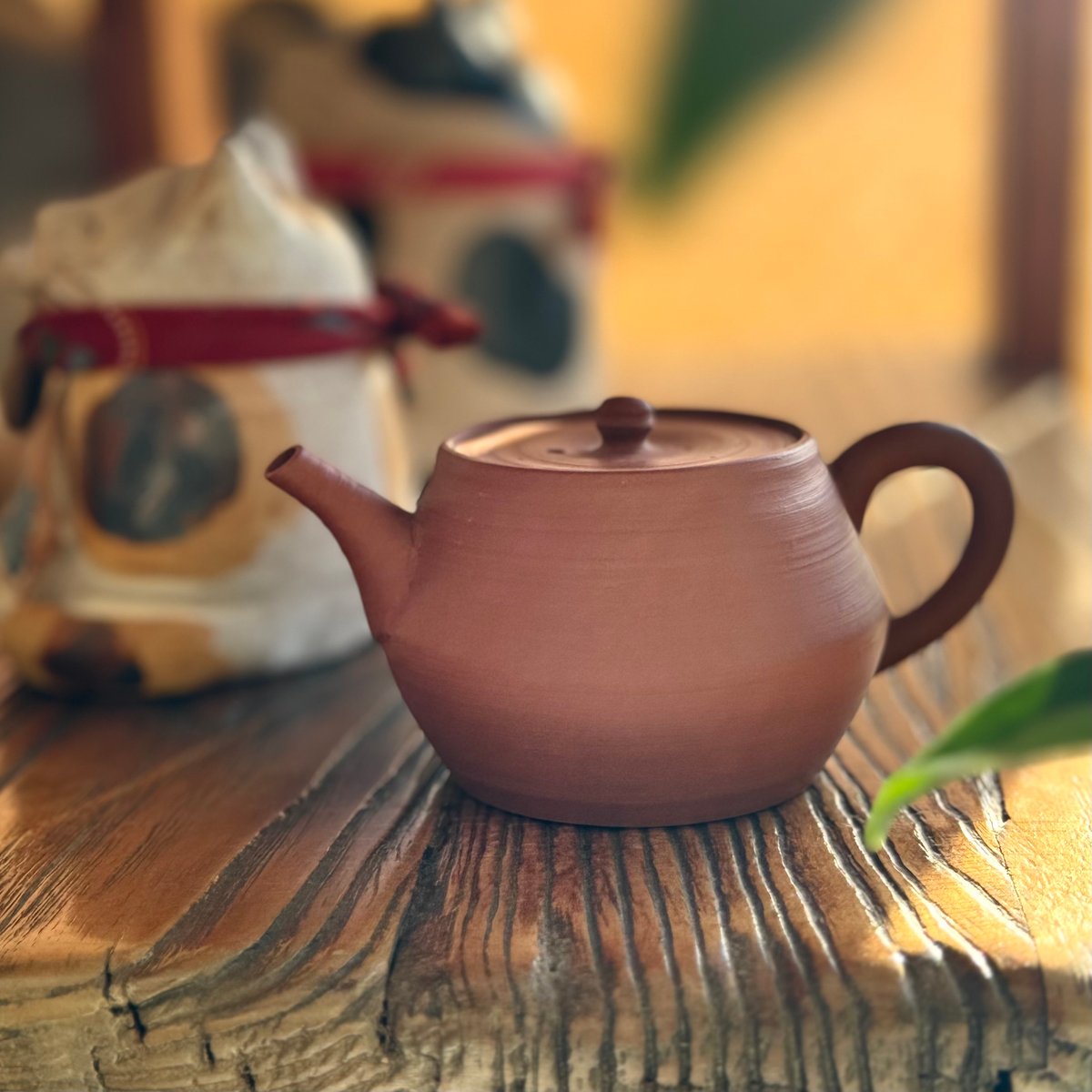 山田陶山 Tozan Yamada 朱泥 後手 急須(平蓋） ST 1008 | TOKONA