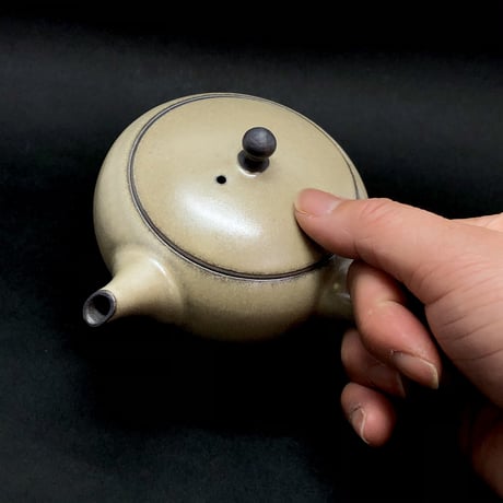 千葉光広 Mitsuhiro Chiba チタン釉 平丸急須　ST0231