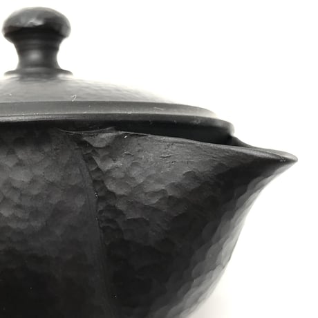 村田益規Yoshiki Murata  黒タタキ 宝瓶 極小サイズ　ST0237