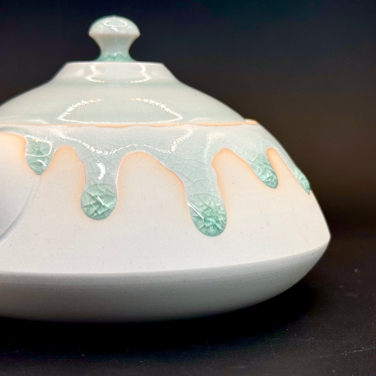 藤田德太 Tokuta Fujita 灰青磁 平三角急須 ST0885 | TOKONAME