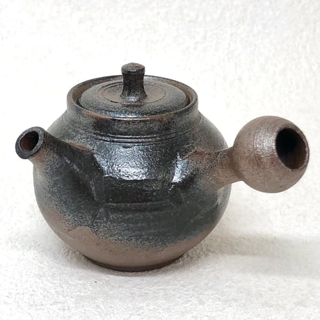 北條 Hokujo 黒窯変 茶注　ST0585