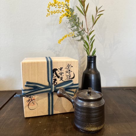 北條 Hokujo 黒窯変 茶注 木箱入　ST0686