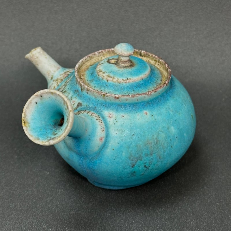 木製箱入り青い文字の陶器の器 楽天市場】銀窯変龍頭麻透かし彫り急須 木箱入り ウコン布(黄布