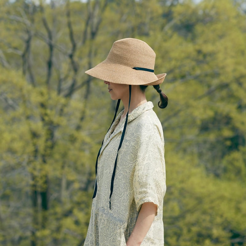 chisaki　折りたたみ可能ペーパーハット　ENRIE 麦わら帽子　リボン 折りたためる帽子Enrie] Brown/琉球藍ribbon | chisaki