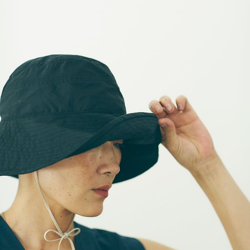 chisaki バケットハットHana ブラック 未使用 Hana ⭐︎オンライン限定Blackカラー | chisaki