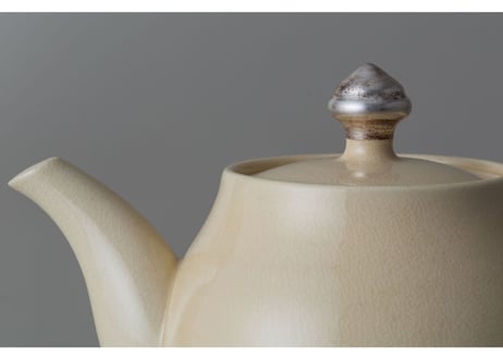 Tea Things / TEA POT