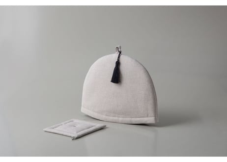 Tea Things / TEA COZY & TEA MAT