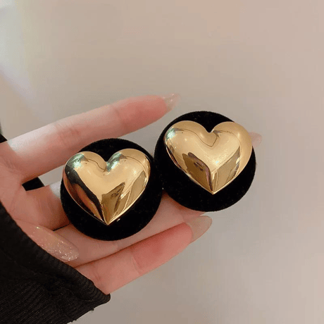 Heart Velvet Button Pierce