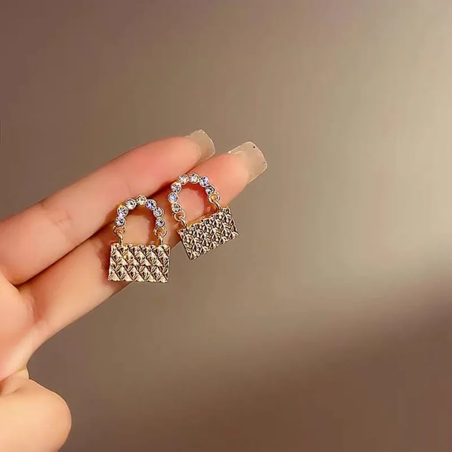 66605598e5a6e608533bd5a6