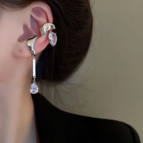 Teardrop Asymmetry Earcuff/2color