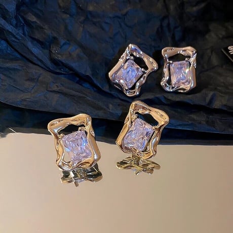 Metal Square Crystal Pierce/2color